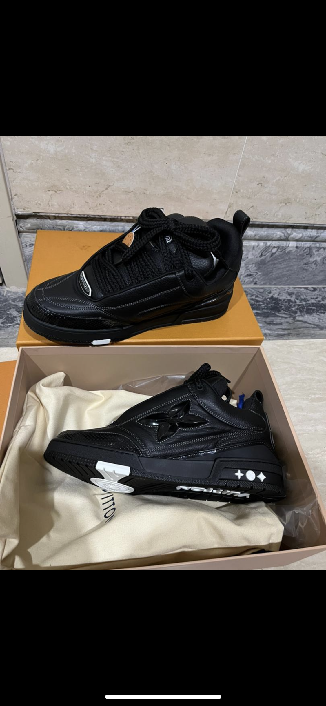 Sneakers  Lv Skate black 10/10 facture