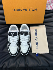 LV - Trainers Black